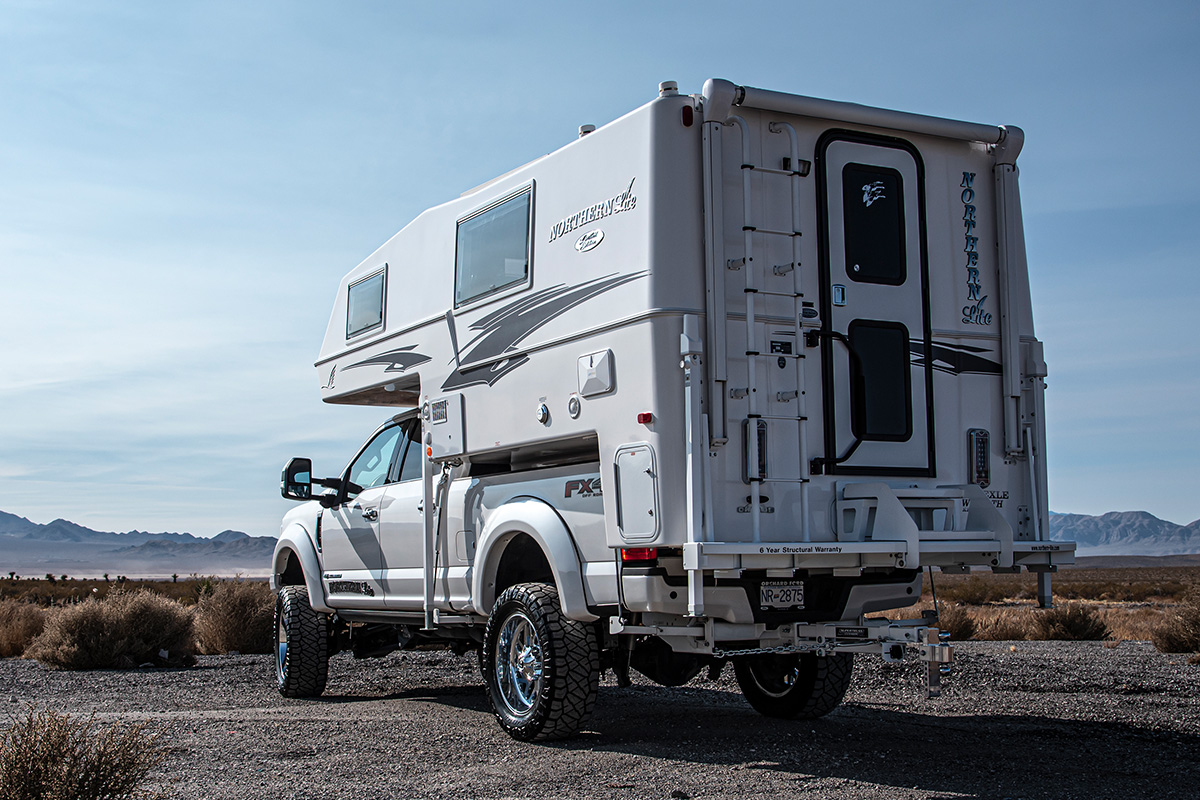 2021 Limited Edition | Northern Lite 4-Season Truck Campers